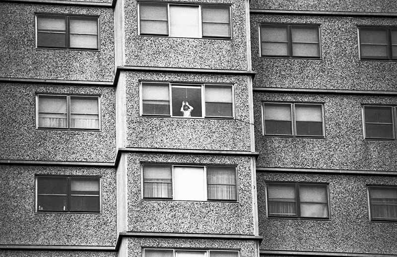 Life in an Inner Melbourne Housing Estate, 1986: Australia : Richard Moore : Journalist : Photographer :